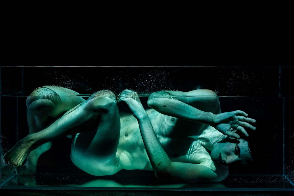 Szene aus der Tanzproduktion "Loneliness".