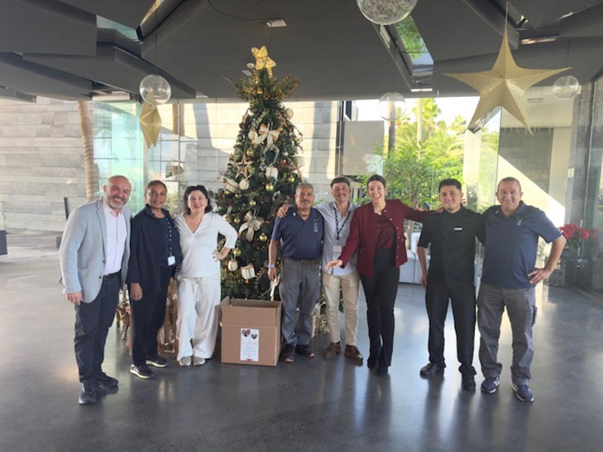 Campaña de Cestas Navideñas con Corazón de la Fundación Martínez Abolafio