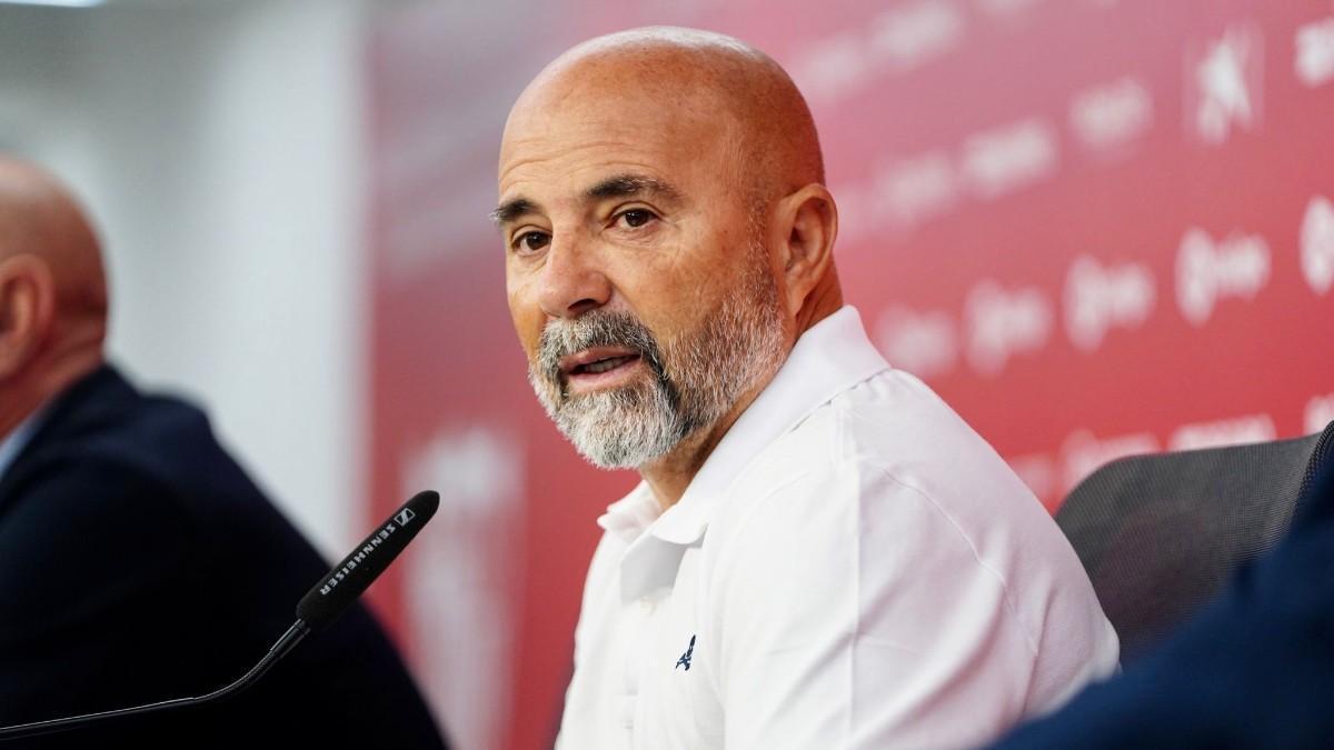 Sampaoli en rueda de prensa.