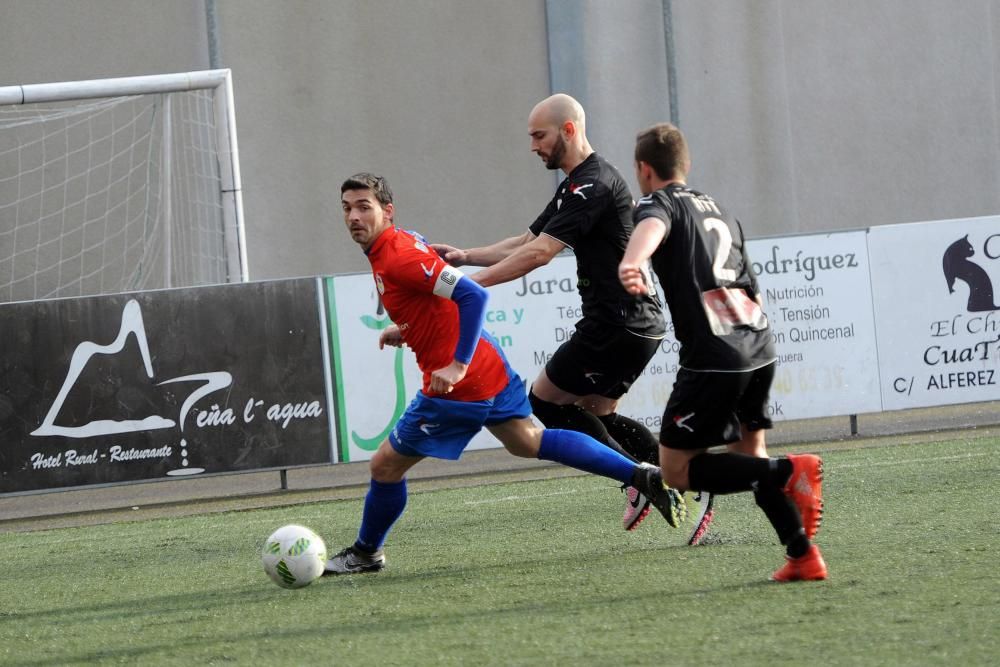 El partido entre el Langreo y el Siero, en imágenes