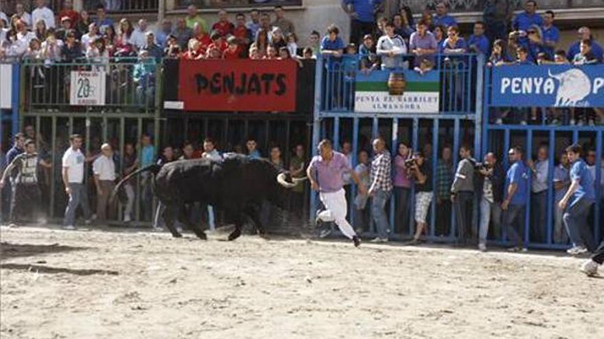 El viento no pudo estropear una gran tarde de toros