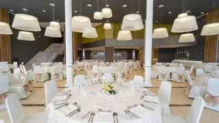 Un trabajador hospitalizado tras la intoxicación en una boda en un hotel de Benalmádena: «Estoy fatal, tengo muchos dolores"