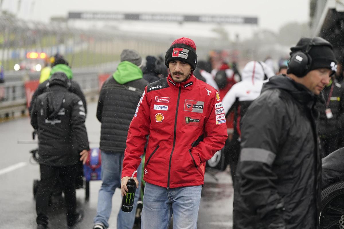 El fred, la pluja i el fort vent obliguen a suspendre la carrera a l’‘sprint’ d’Austràlia