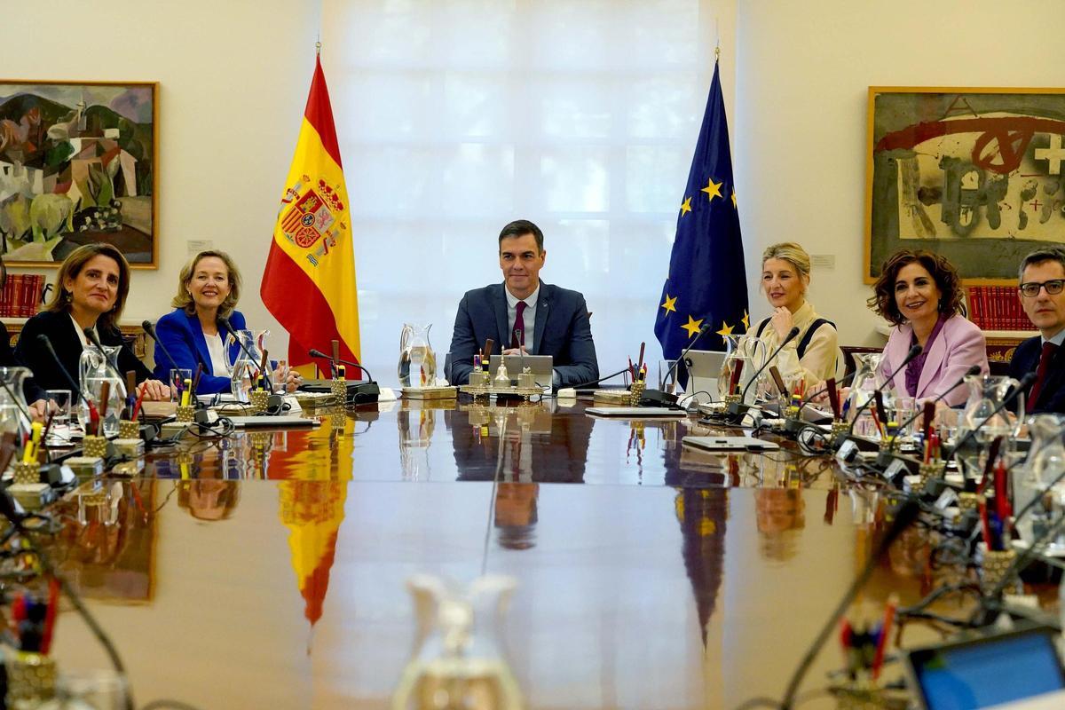 Primer Consejo de Ministros del nuevo Gobierno de Pedro Sánchez