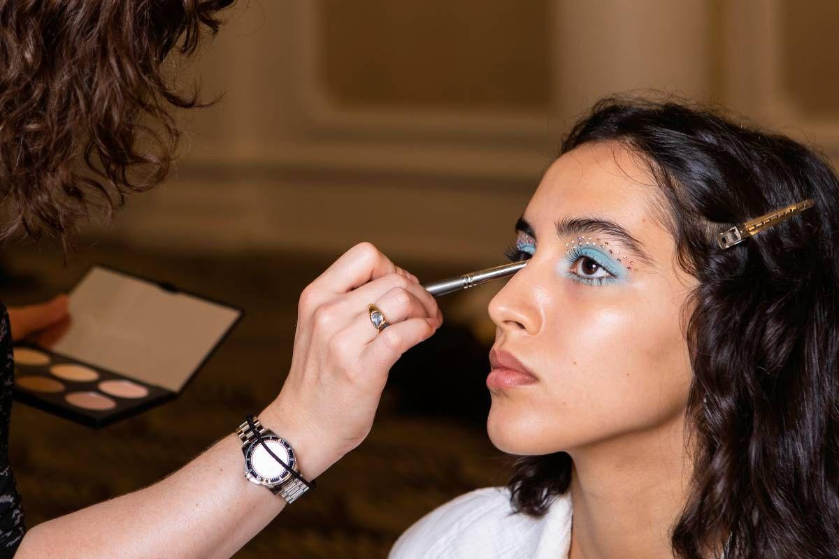 Maquillaje para ojos oscuros