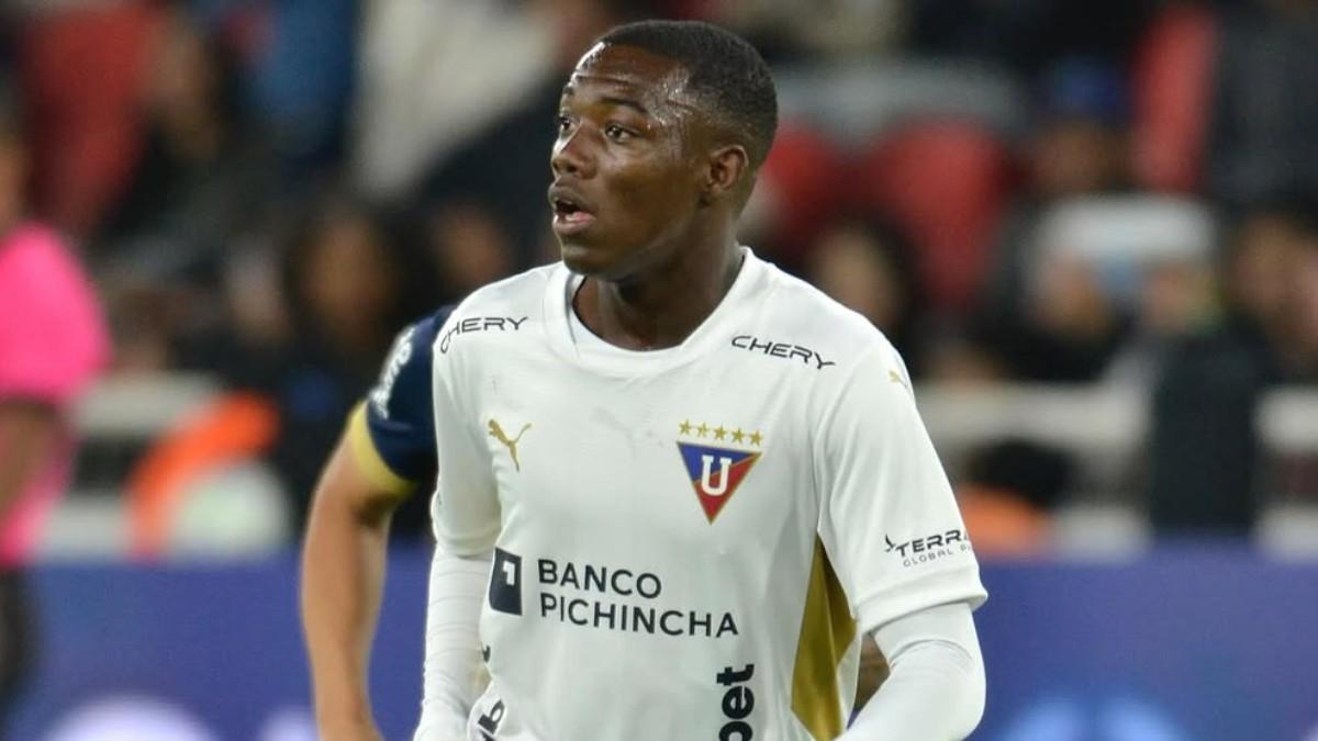 Ederson Castillo, el mediocentro del LDU Quito que prueba el Barça