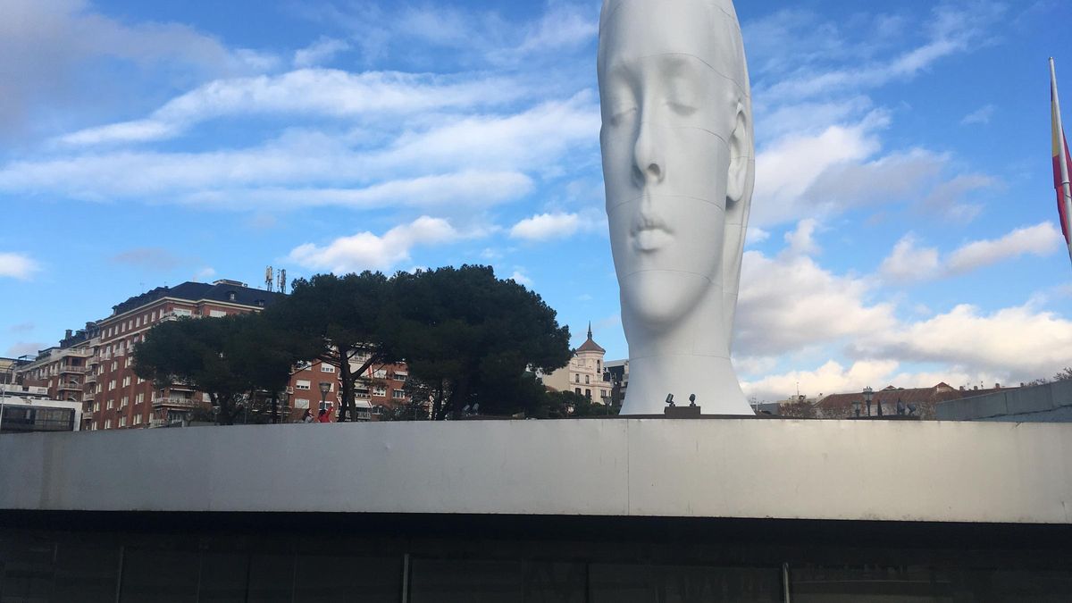 Julia, la escultura de Jaume Plensa en la Plaza de Colón