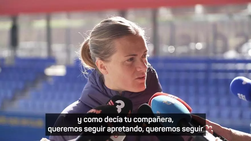 Irene Paredes: "Los clásicos femeninos se podrían jugar en el Bernabéu"