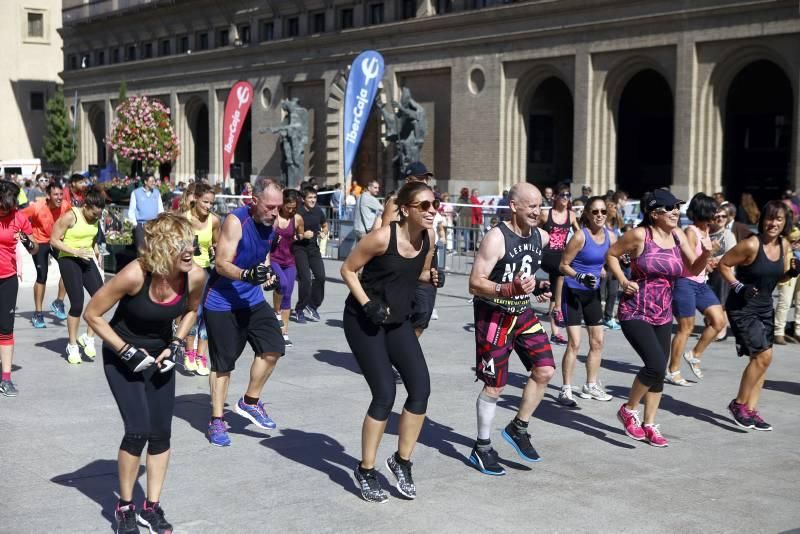 Fotogalería del 'Día del deporte' en la plaza del Pilar