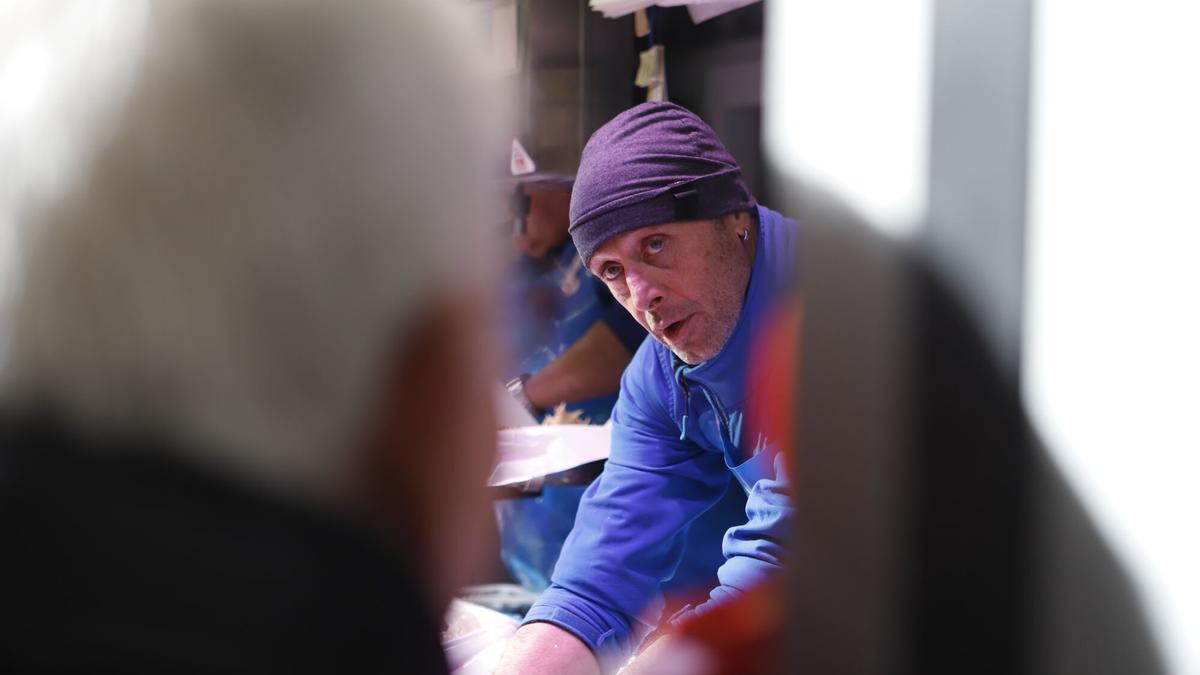 EN IMÁGENES | Gran afluencia en el Mercado Central de Zaragoza