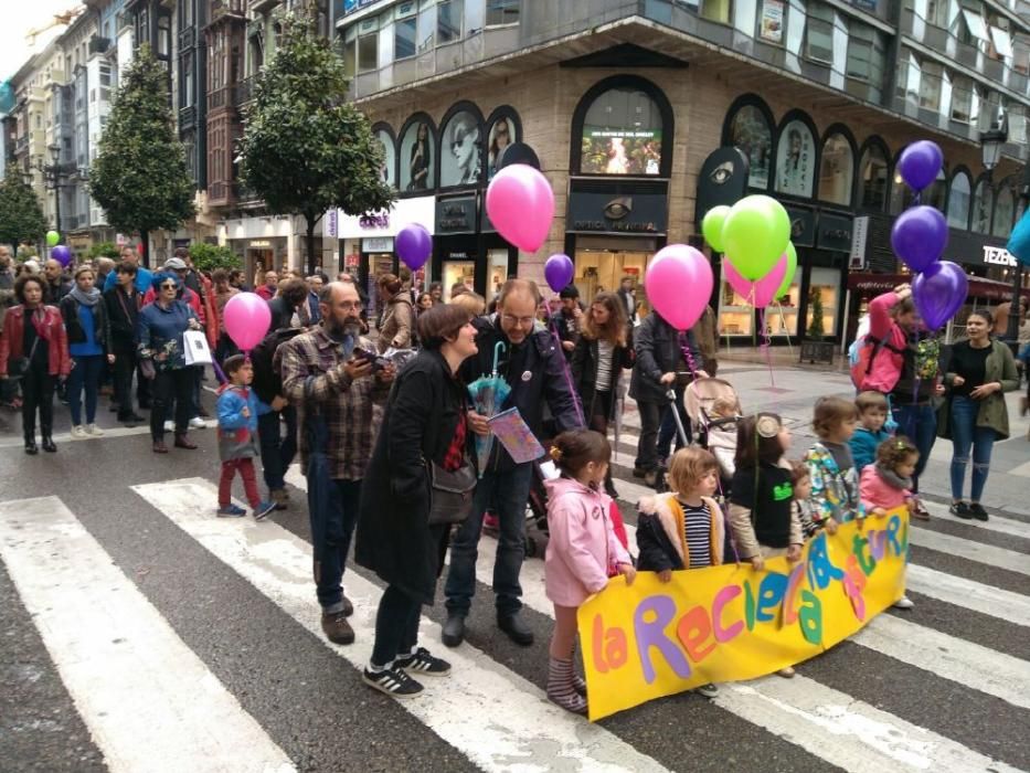 Manifestación por la oficialidad del Asturianu