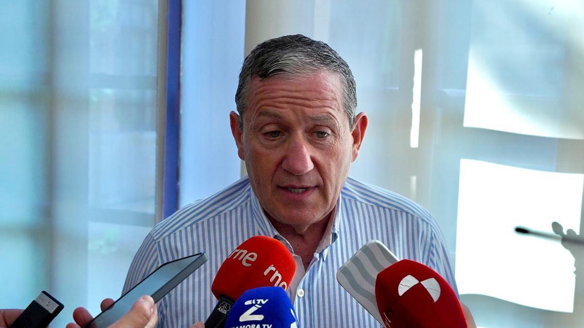 Faúndez tras el incendio de Rábano de Aliste: “Estamos concienciados de que un incendio puede quemar monte, pero una población no puede correr peligro”