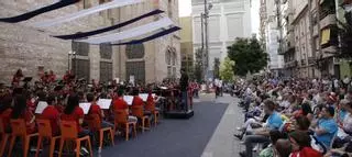 La mejor música conquista Villena durante 24 horas