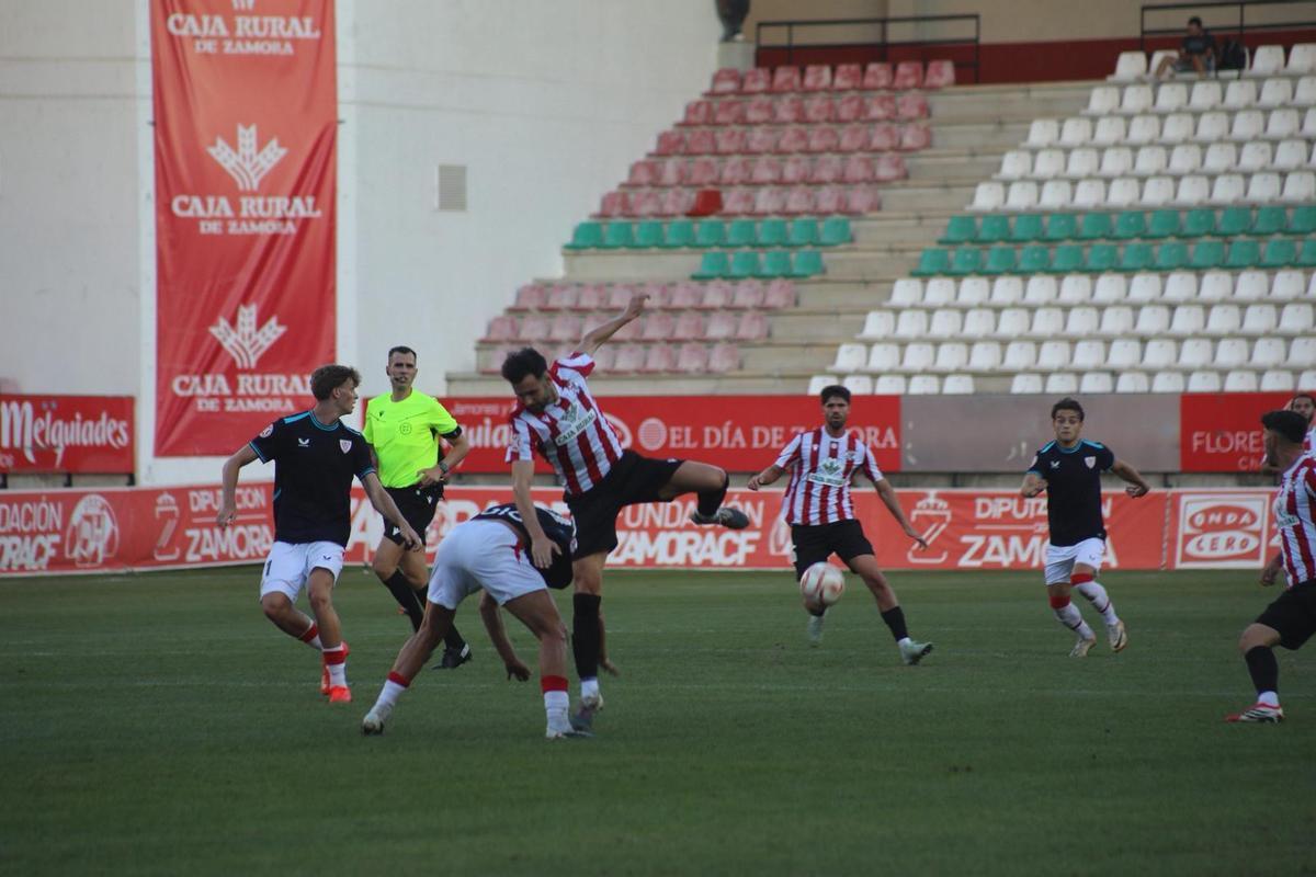 GALERÍA | El partido entre el Zamora CF - Athletic de Bilbao, en imágenes