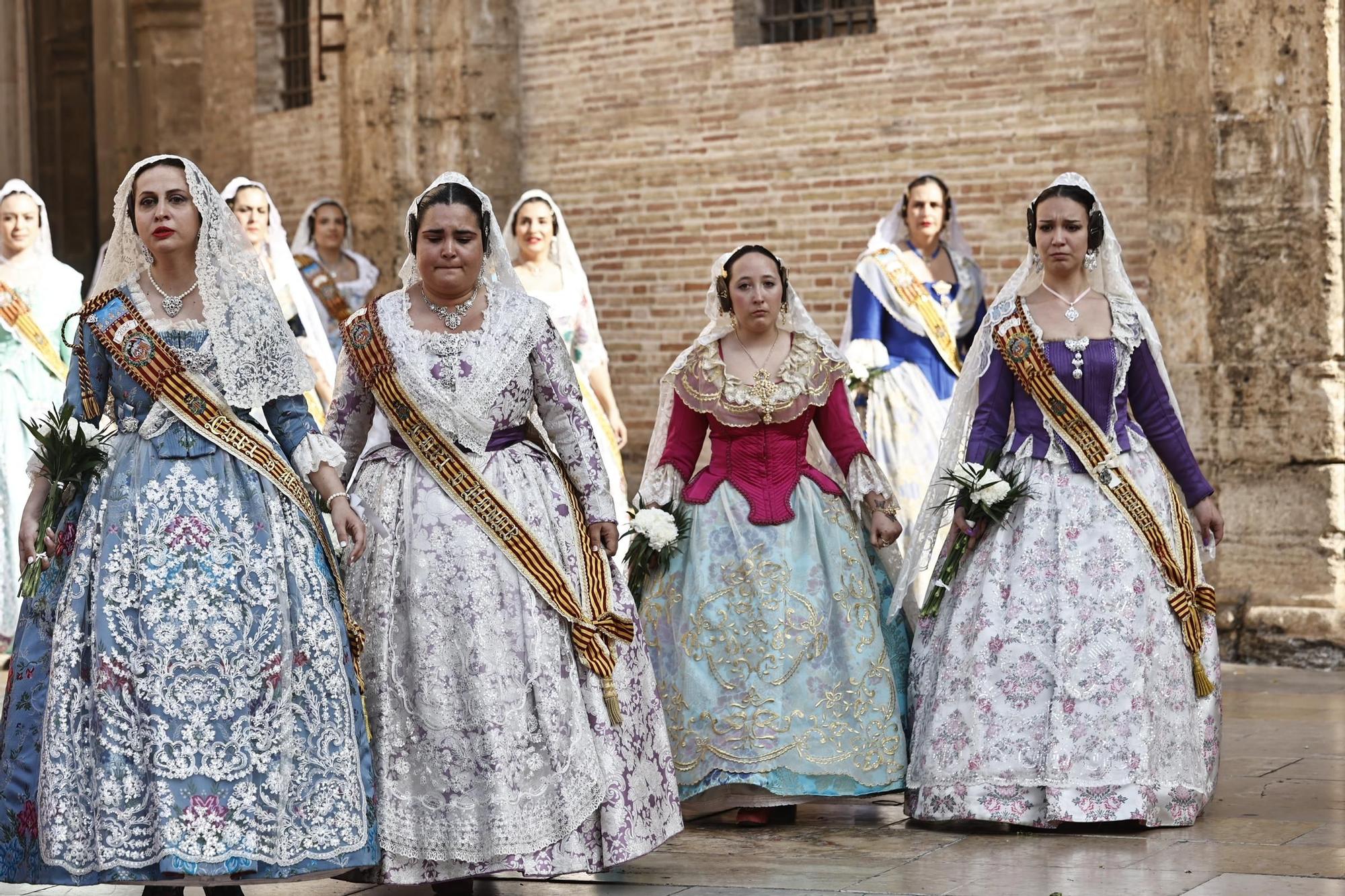 Ofrenda 18 de marzo. Calle de la Paz (16-17 horas)