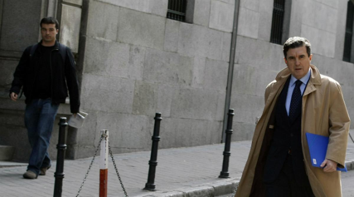 Jaume Matas assegura que el partit el va posar en nòmina quan va deixar de percebre els seus ingressos com a membre del Govern.