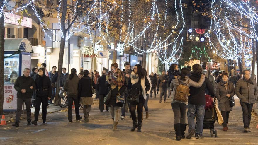 Manresa canvia el 6 pel 8 de desembre com a primer festiu d&#039;obertura comercial de la campanya de Nadal |