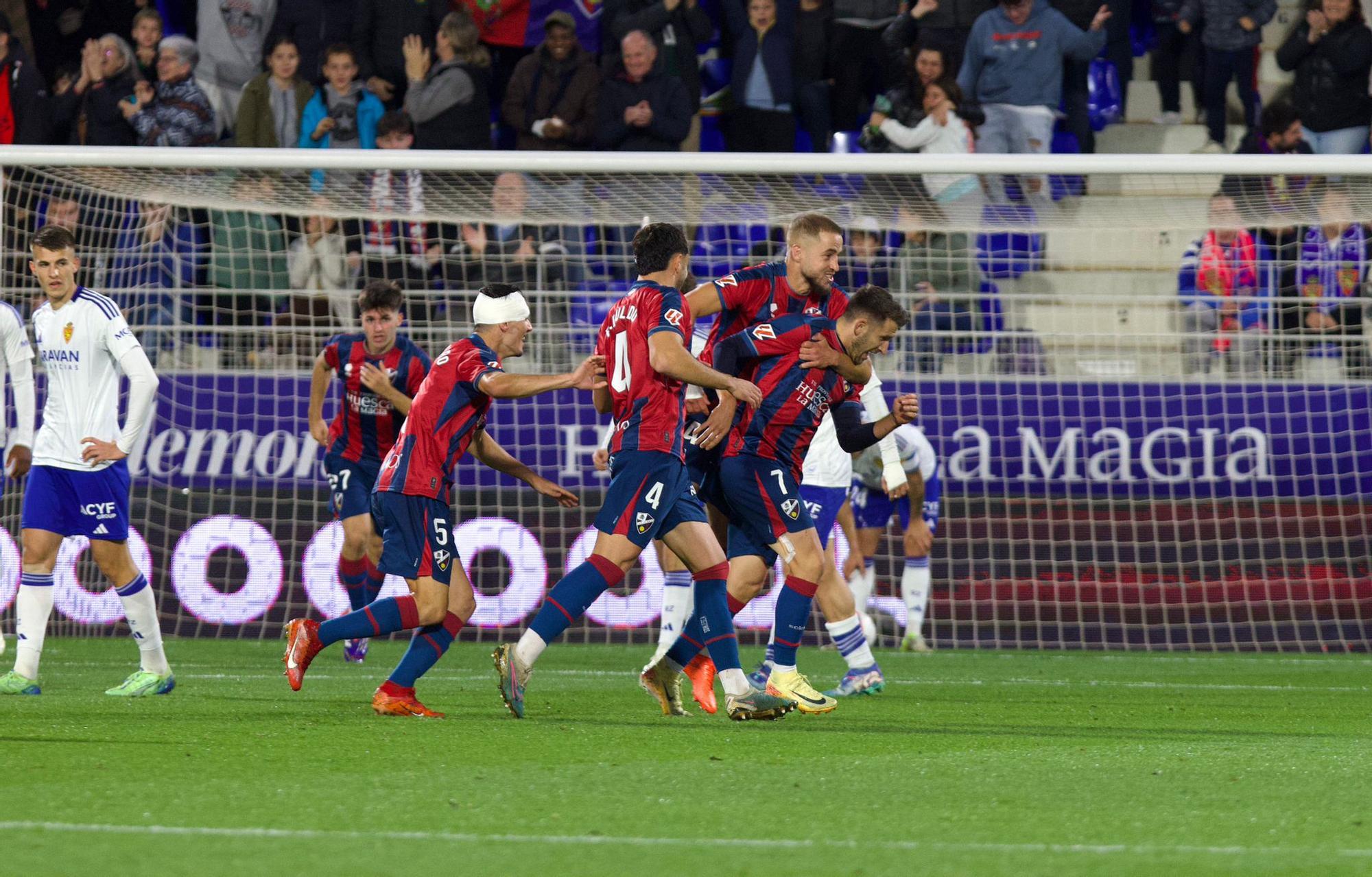 Así se ha vivido el partido entre el SD Huesca y el Real Zaragoza