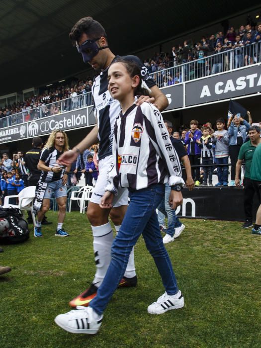 Victoria del Castellón con homenaje a Dragomir Racic