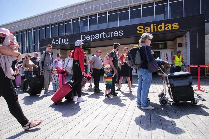 Situación en el aeropuerto de Tenerife Sur.