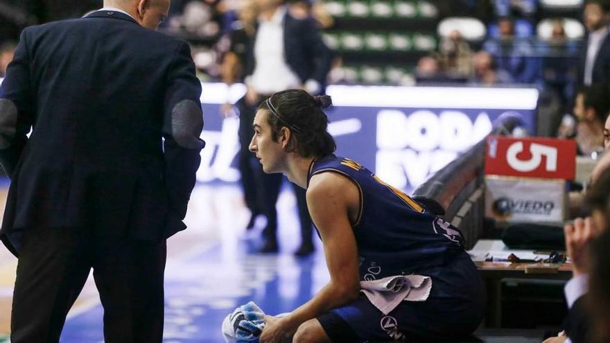 Alonso Meana, con Marco a la izquierda.