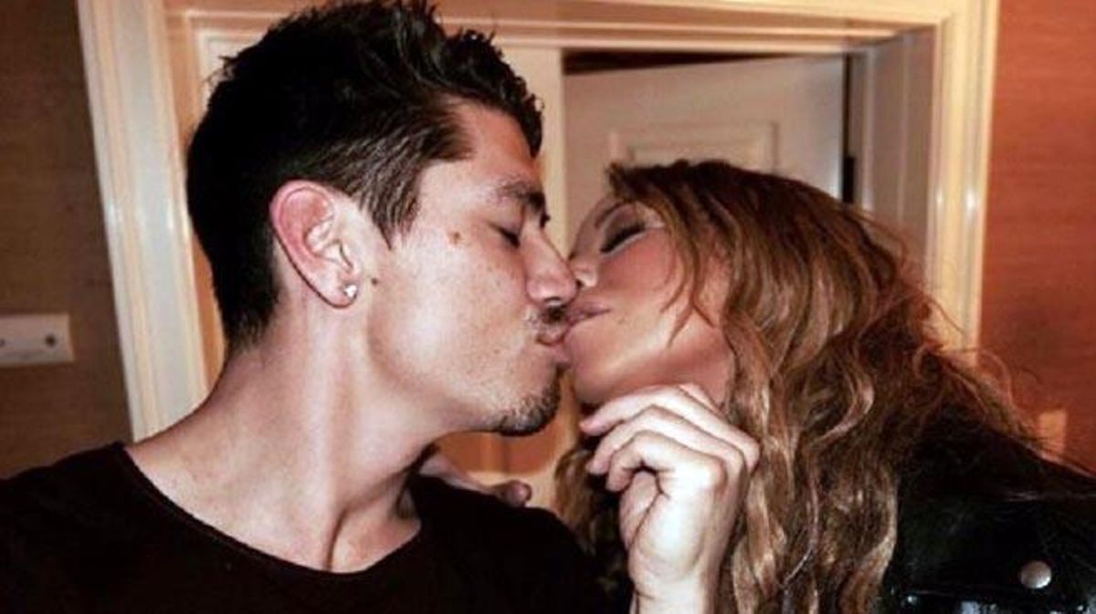 La relació entre Mariah Carey i el jove ballarí Bryan Tanaka va passar a la història.