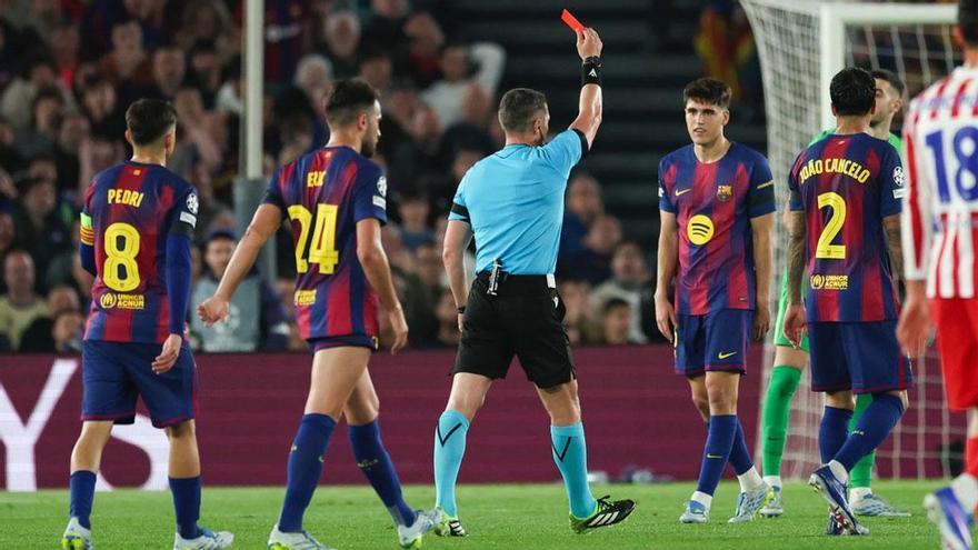 FC Barcelona - Atlético de Madrid | La expulsión de Pau Cubarsí