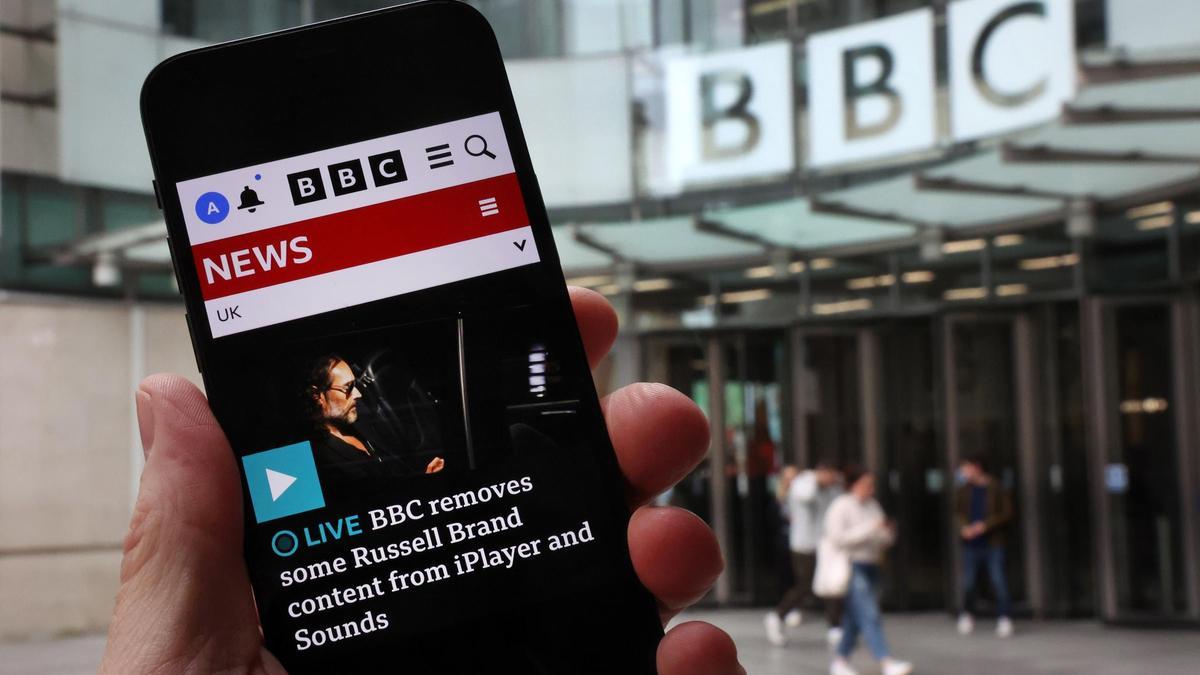 BBC removes some Russell Brand content from BBC iPLayer and Sounds