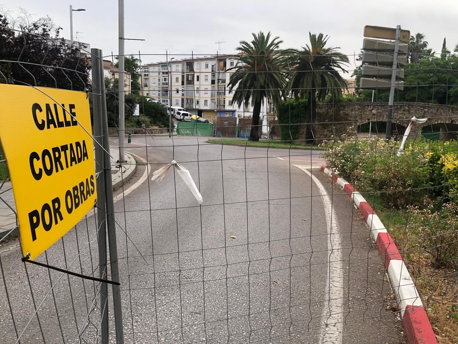 San Francisco, cortado por obras en Cáceres