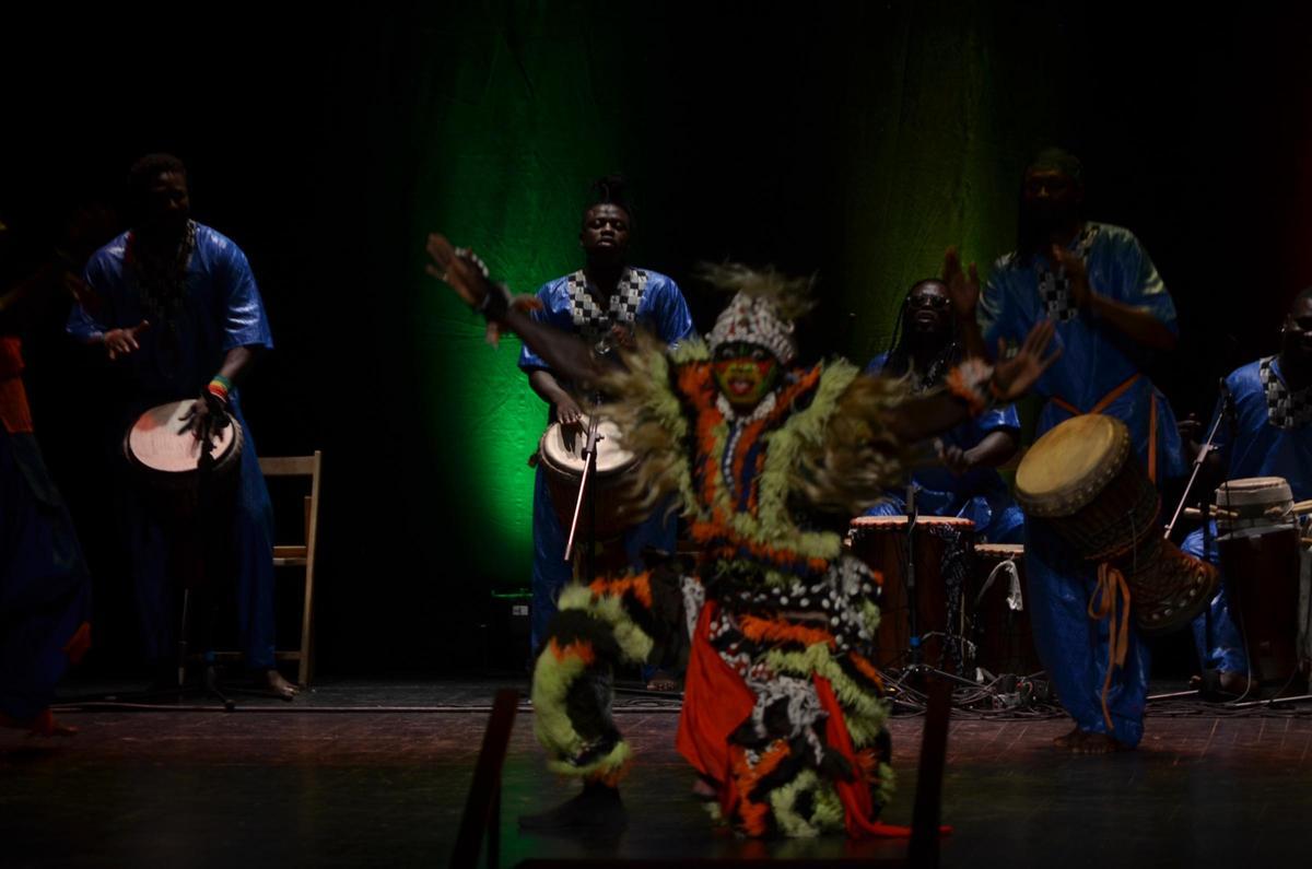 Festival Internacional Folklore, grupo de Senegal.