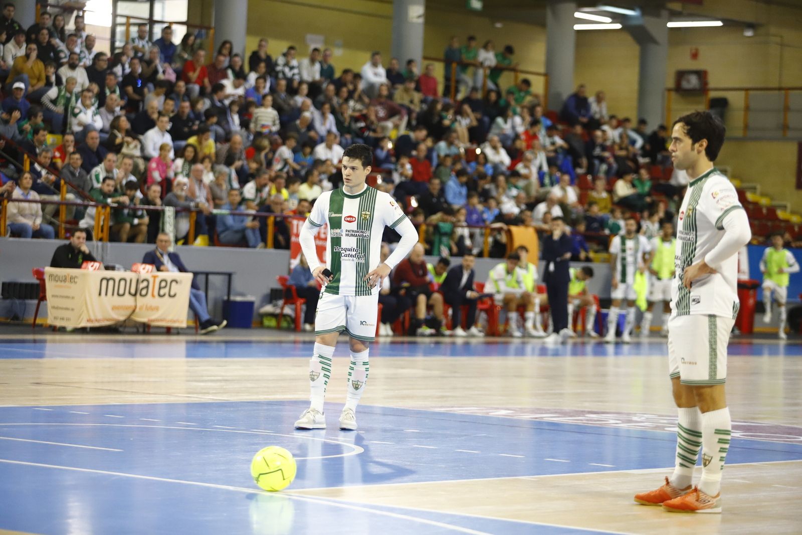 Córdoba Futsal-Burela | El partido en Vista Alegre, en imágenes