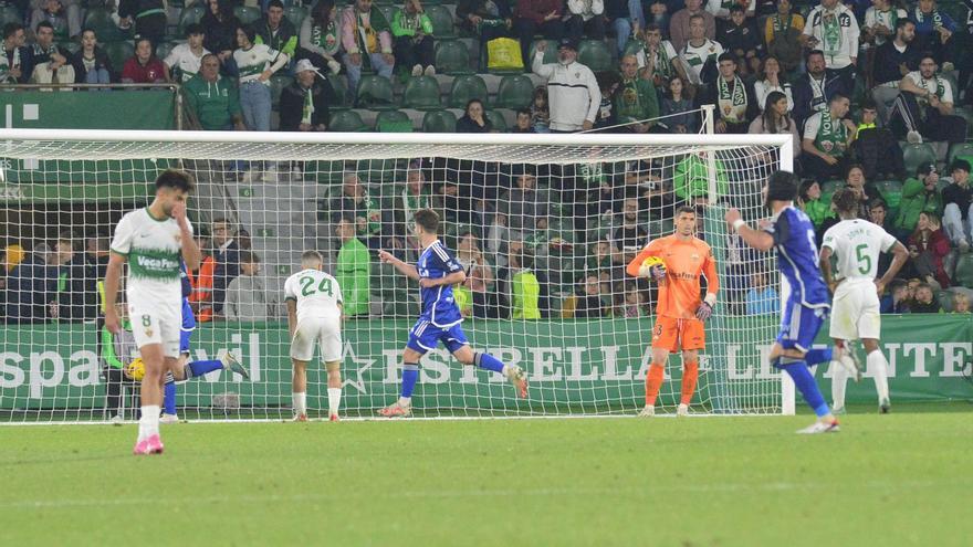 El Elche abre su muralla