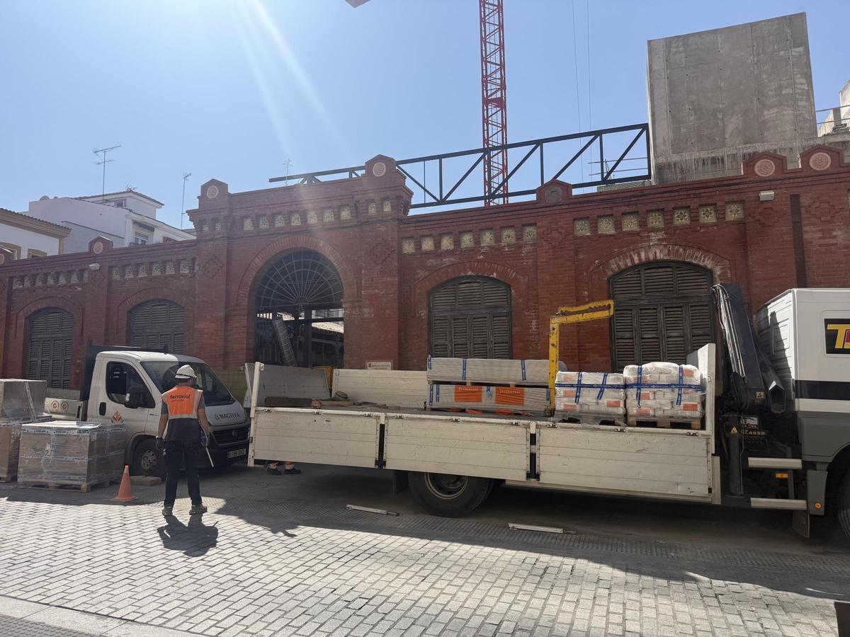 Las obras avanzan a buen ritmo en el Mercado de Calatrava para convertirlo en el futuro museo de Mérida.