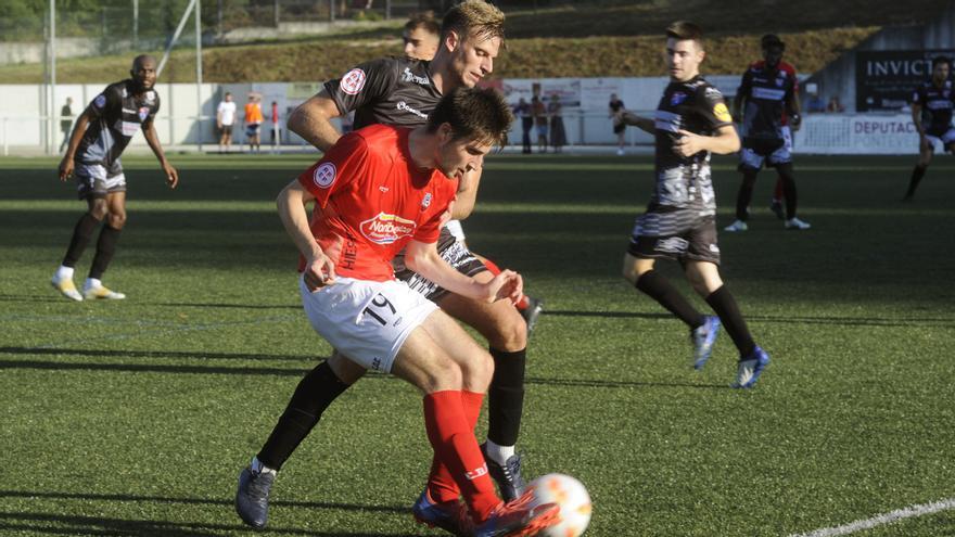 Fuentes, en un partido anterior del Estradense