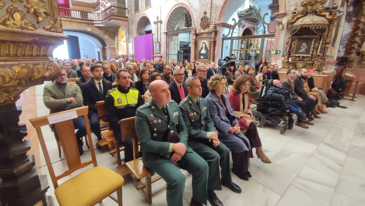 Público asistente al acto de apertura de la nueva sede de la UCO en Baena.