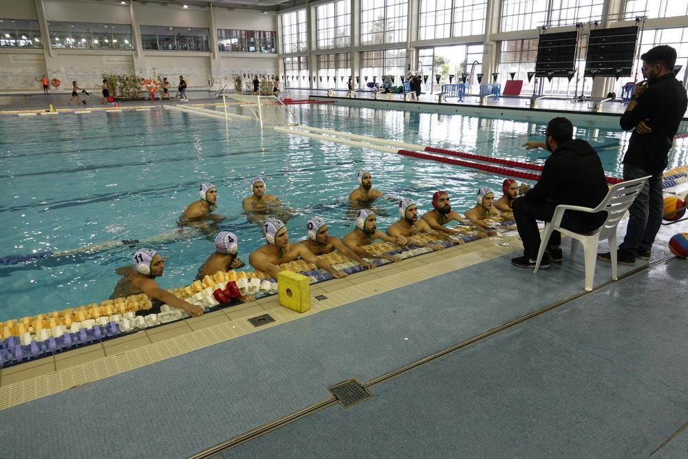 Derrota del Club Waterpolo Málaga ante el Club Natació Montjuic