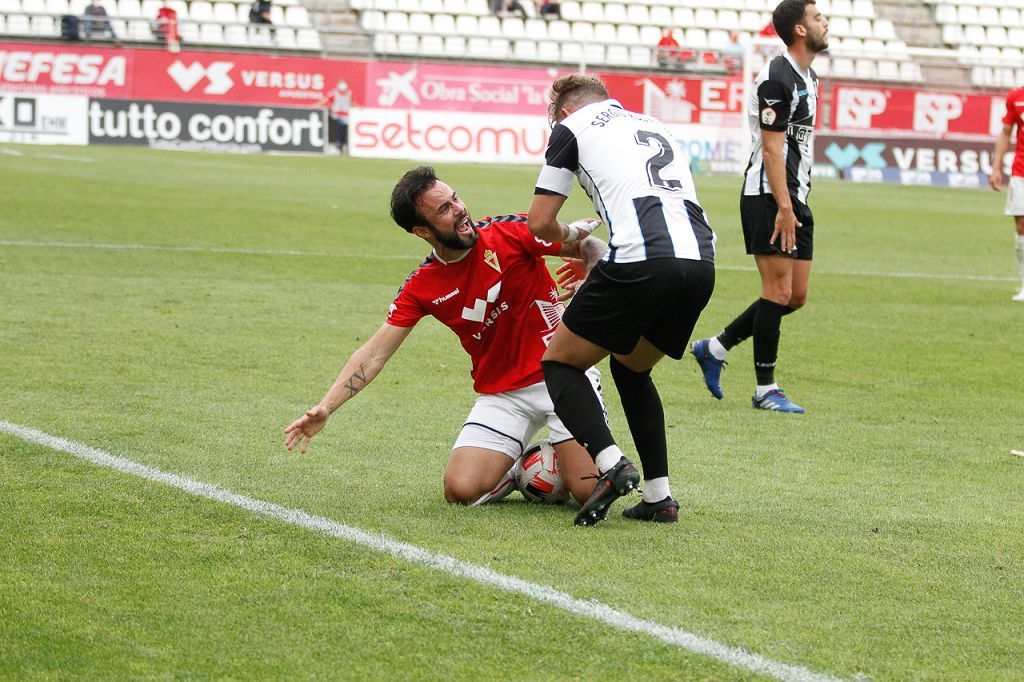 El Real Murcia no levanta cabeza (0-0)