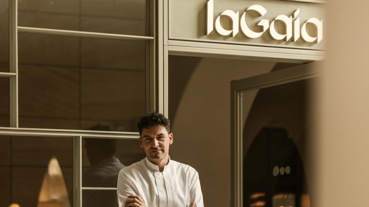 La Gaia, el restaurante con estrella Michelin y dos Soles Repsol de Ibiza Gran Hotel está liderado por el chef Óscar Molina.