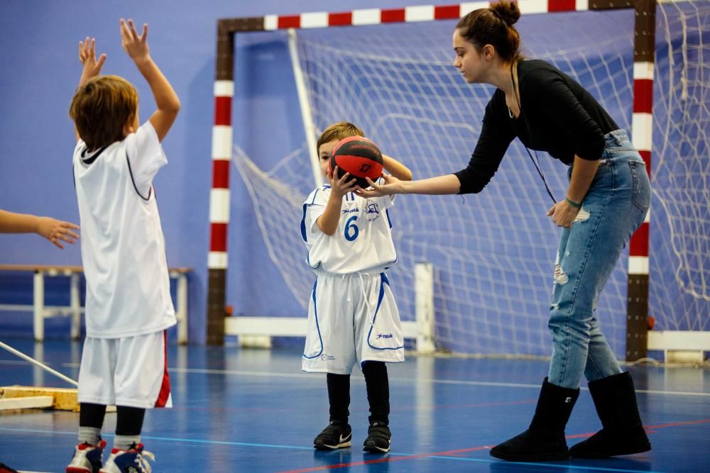 El objetivo de estas diadas es captar a niños para que jueguen al baloncesto