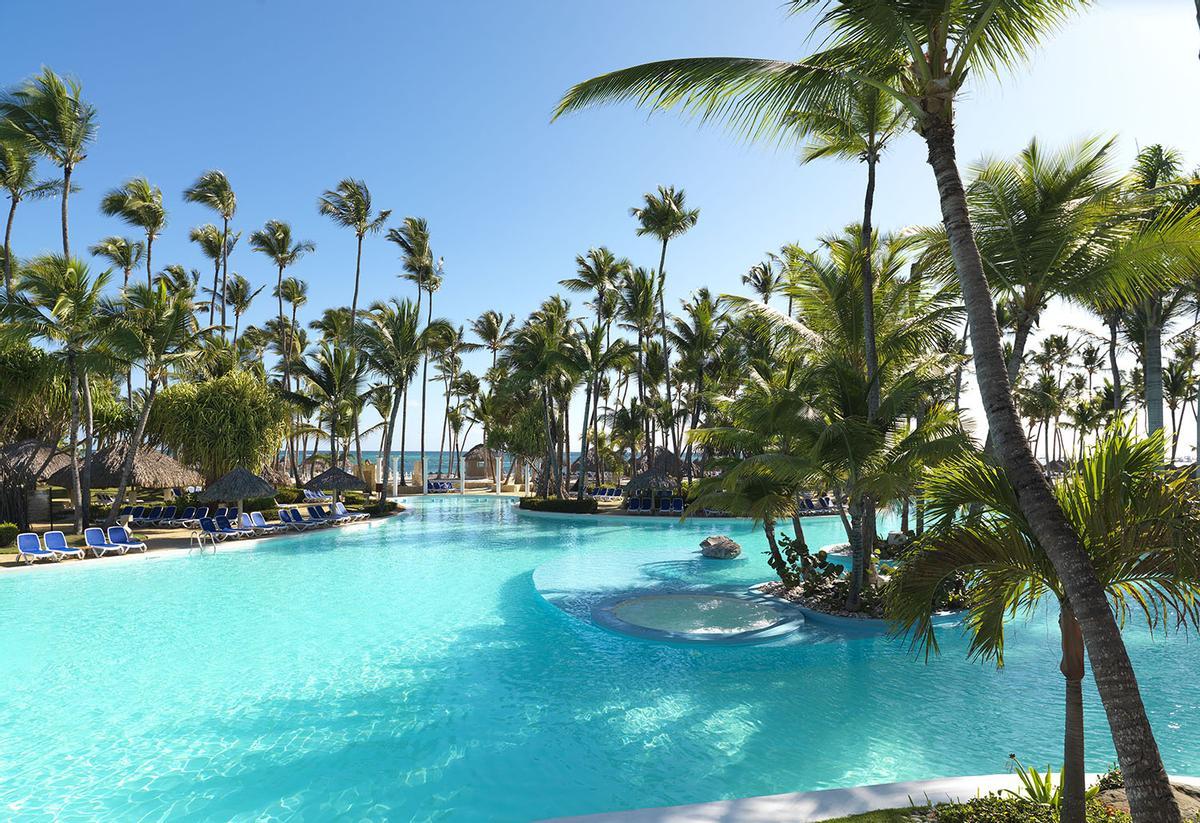 Piscina principal del Meliá Caribe Beach