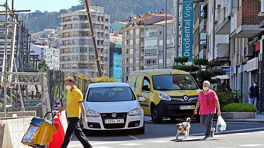 Final de la calle Vía Norte, en el cruce con Urzáiz.