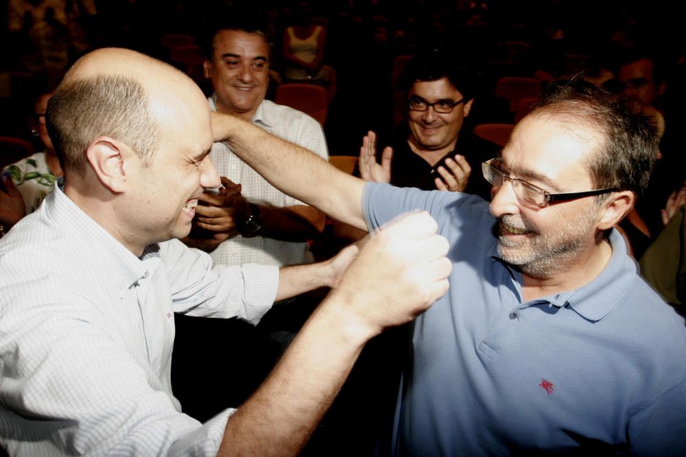 Tras aclararse sus problemas, Franco vuelve al partido. En mayo de 2015 el PSOE logra la Alcaldía con Gabriel Echávarri cosechando el peor resultado electoral socialista de su historia en la ciudad.