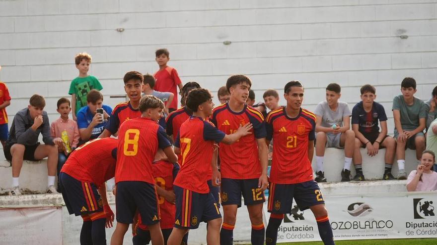 España sub-17 arranca con autoridad en Pozoblanco ante Ucrania y se cita con El Arcángel