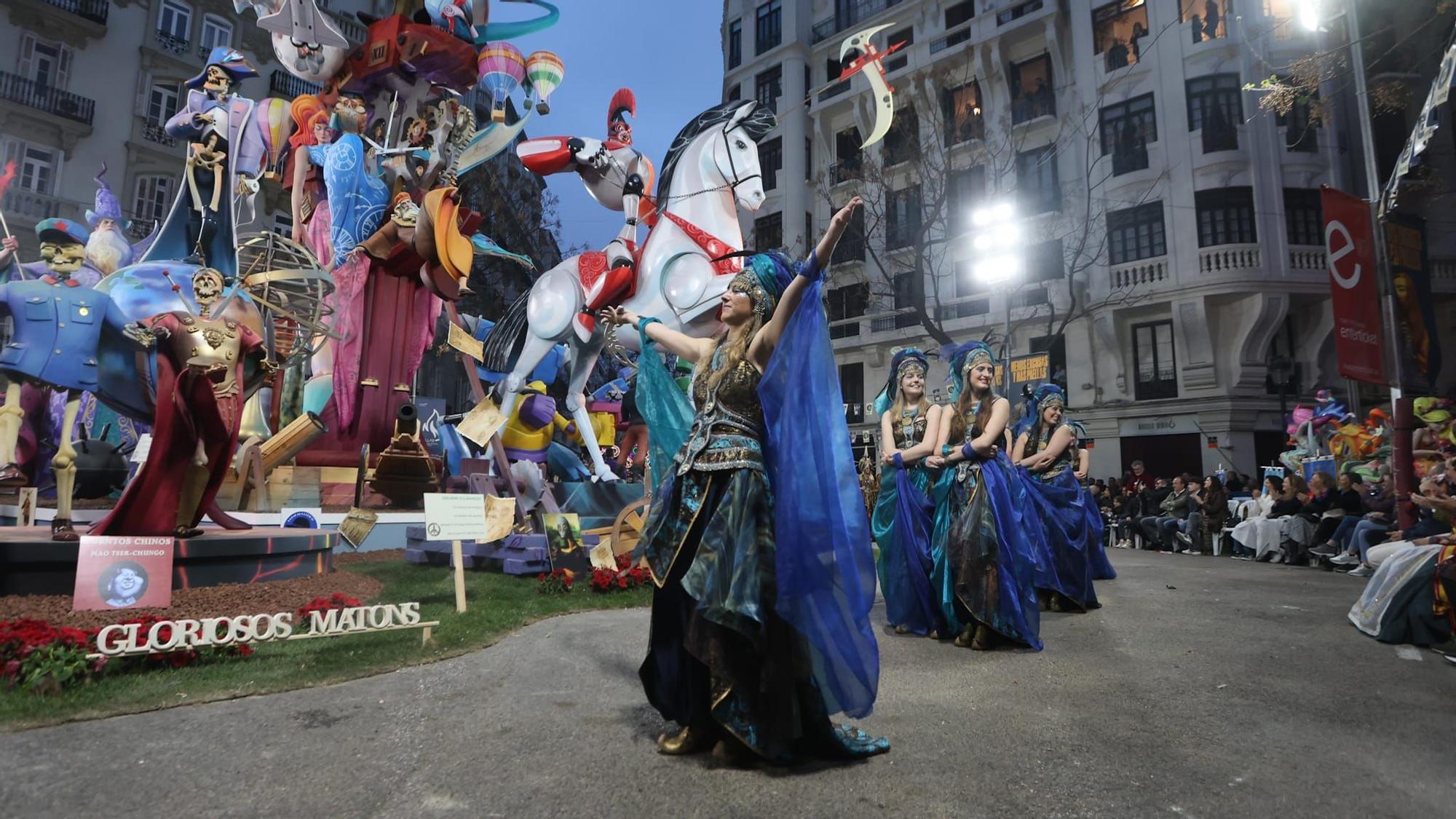 La Gran Parada Mora de la falla Almirante Cadarso, en imágenes