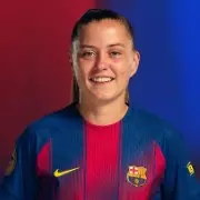 Claudia Pina, Delantero