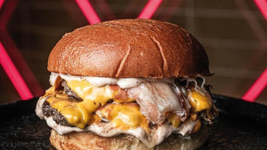 Sevilla busca la mejor hamburguesa de España: estos son los 13 templos locales que puedes votar hoy mismo