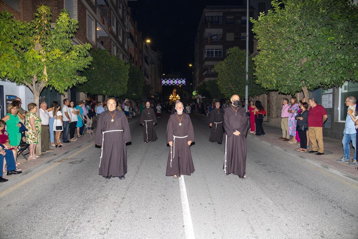 Última procesión de la Virgen de las Maravillas con la comunidad de Franciscanos