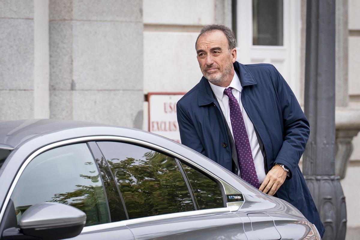 El juez Manuel Marchena a su salida de la segunda jornada del juicio al fiscal general del Estado.