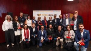 Los ganadores y finalistas de la segunda edición de los Premios FEmImpacte, durante la gala celebrada este miércoles en el Hotel Porta Fira de L’Hospitalet.