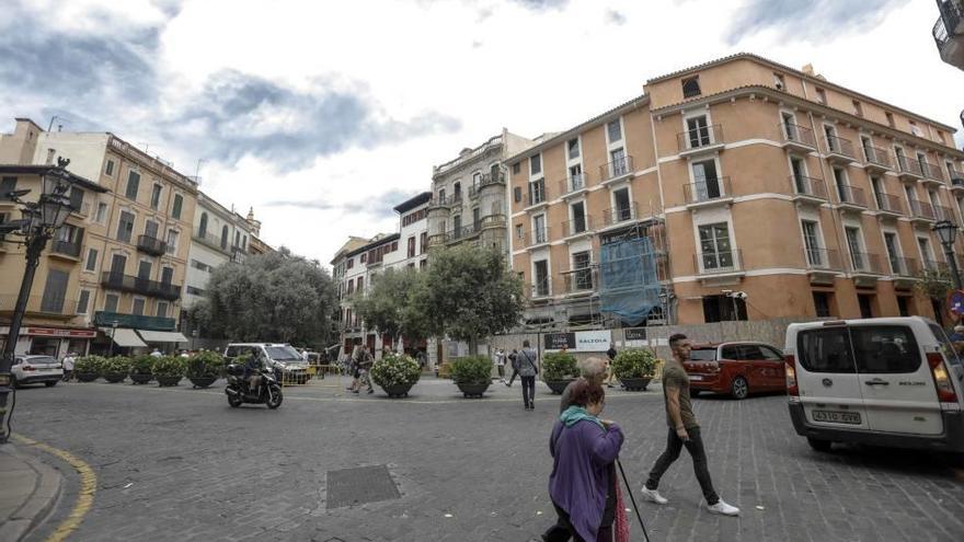 &quot;Para mí, la plaza de Cort es la mejor zona de Palma para abrir un hotel&quot;, expresó el creador del Cappuccino Juan Picornell.